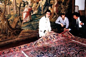 Restaurieren von antiken Teppichen